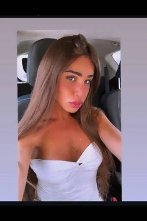 לוהטת ישראלית בחולון לביתך מלון